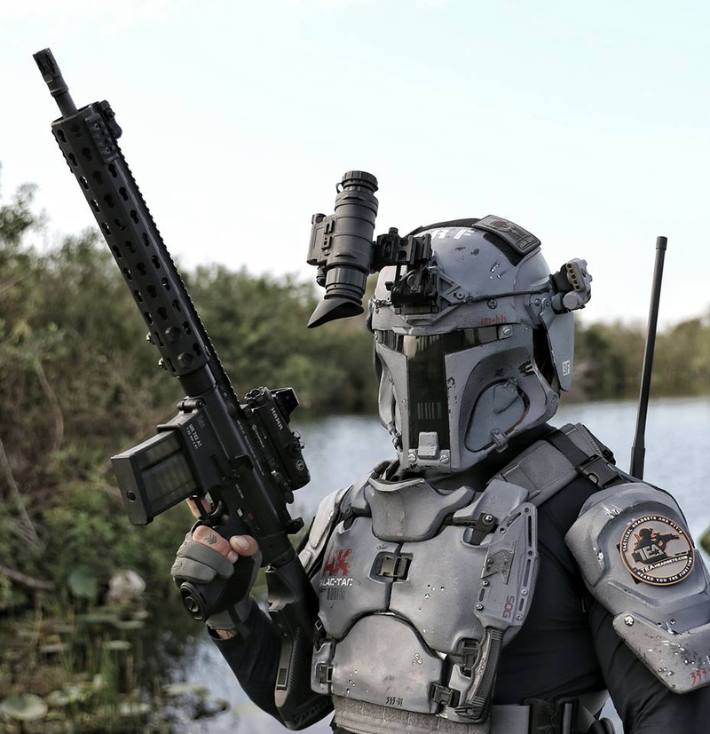 Illustration for article titled Check Out This Boba Fett-Inspired Tactical Armor Before Disney Sues It Out of Existence